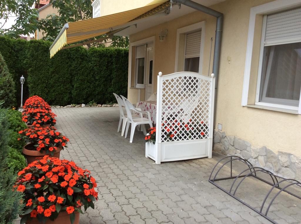 Jozsef Apartments House Залакарош Экстерьер фото